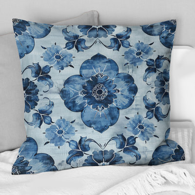 Motif floral bleu bébé rustique I - coussin floral