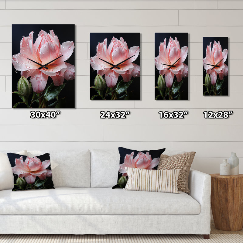 Horloge murale rose, H 28 po x l 12 po x P 1 po