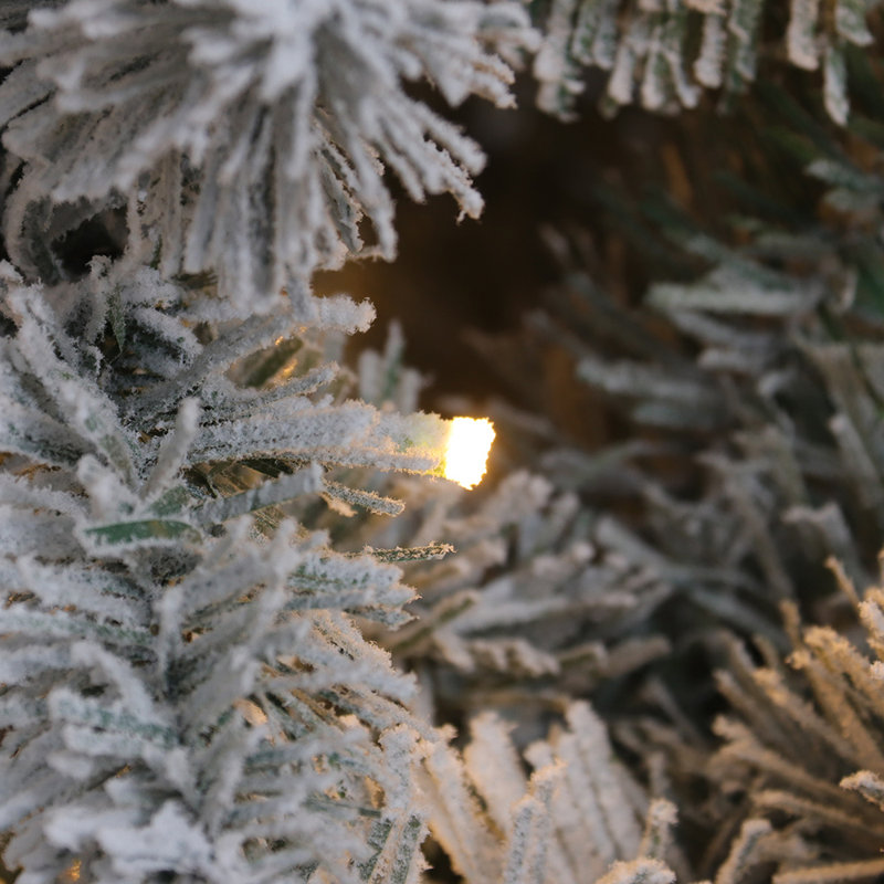 Arbre de Noël illuminé pré-éclairé , 7'