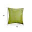 Coussin 18 "en cuir de vache vert lime