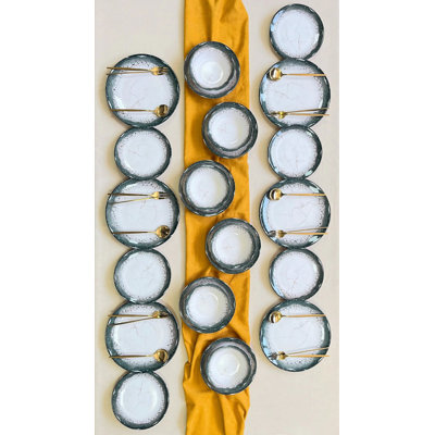 Dinner Set (24 Pieces)