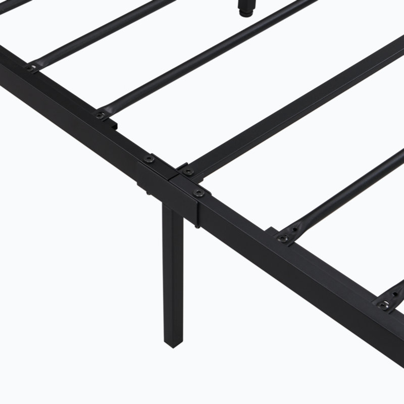 Structure de lit plateforme pleine grandeur en métal avec tête de lit et pied de lit en bois avec doublure USB, pas de sommier tapissier, grand rangement sous le lit, assemblage facile