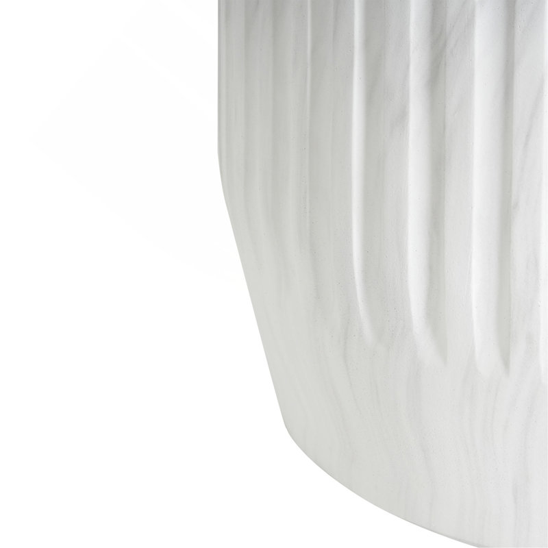 Table d'appoint d'extérieur sculptée Cicci, Blanc