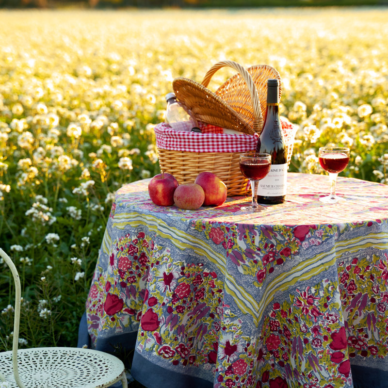 Jardine Tablecloth, 90" Square
