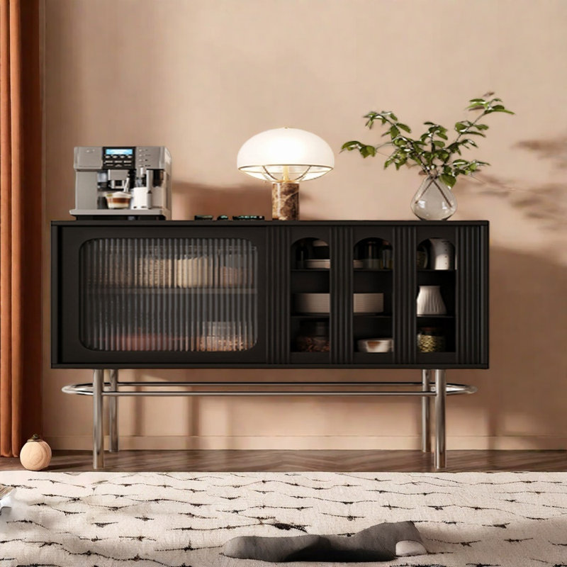 Buffet de style rétro, Noir