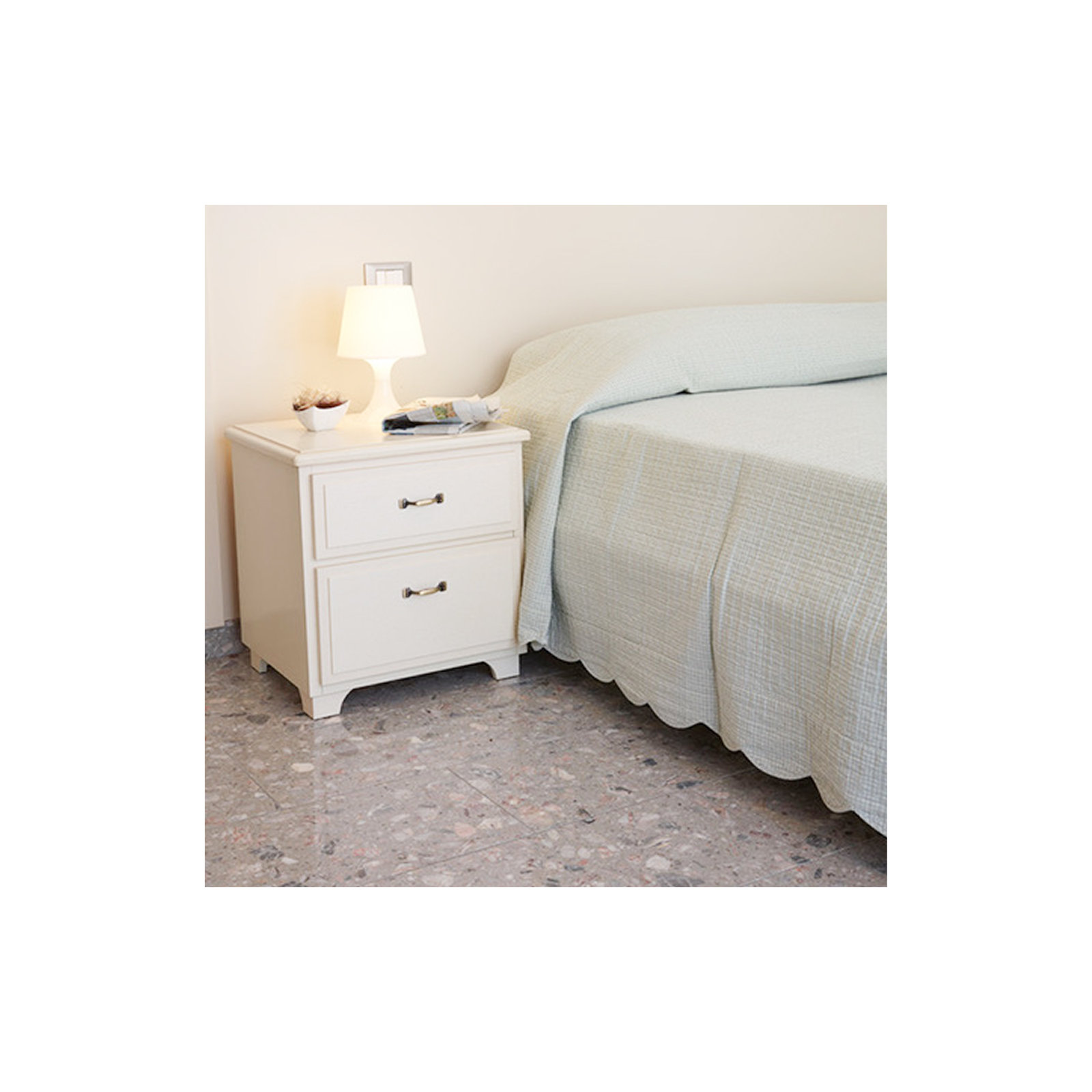 Agglo 24" x 24" Honed, Fior Bosco