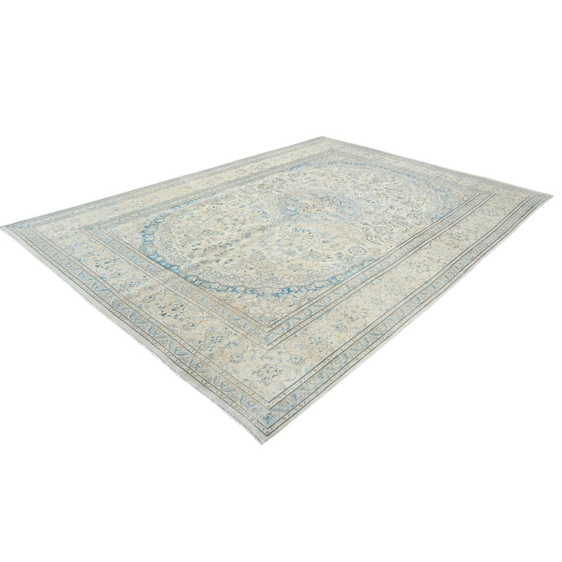 High-Quality Hand-Knotted Ivory Area Rug