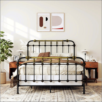 Lit double de style transitionnel noir antique avec détails dorés brossés à la main et fabrication en métal durable