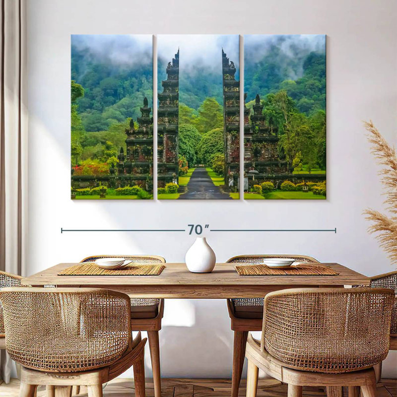 Adella Balinese Candi Bentar, H 42 po x l 65 po