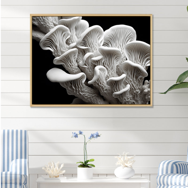 «Black and White Anemone Reef - Coastal Coral Under Water», reproduction sur toile encadrée, Cadre naturel flottant