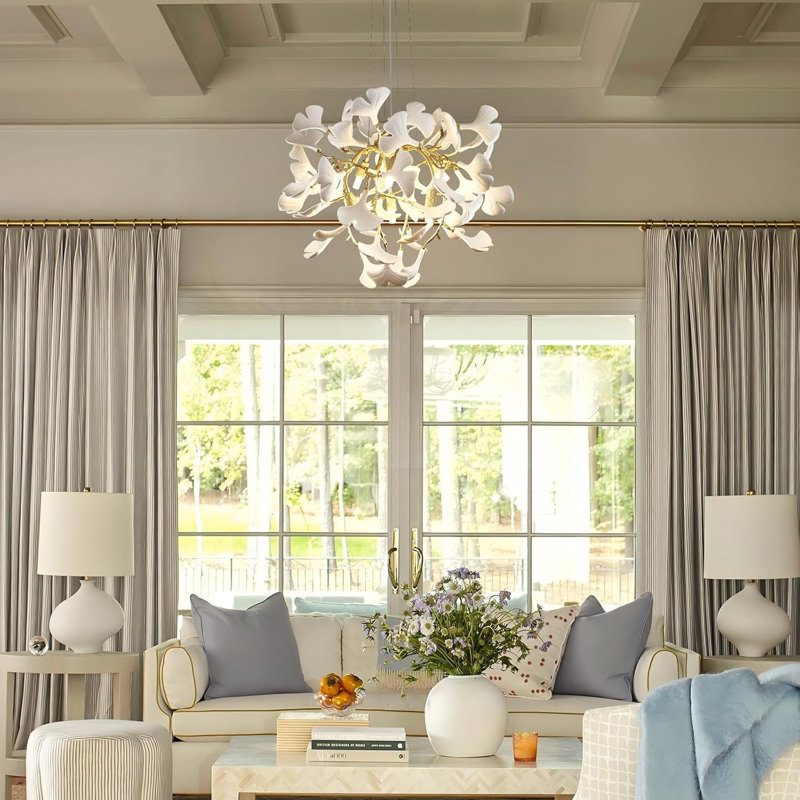 Lustre 7 branches à branches dorées 7,6 po avec ginkgo en céramique