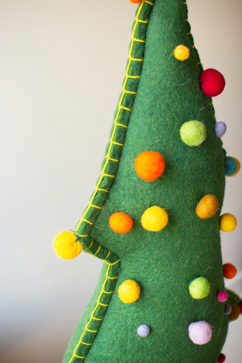LARGE FELT CHRISTMAS TREE ON WOOD BASE