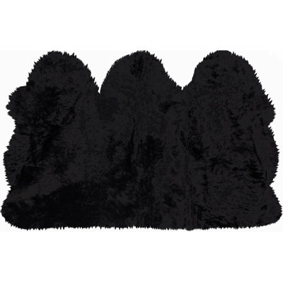 Cyanne Handmade Sheepskin Black Area Rug
