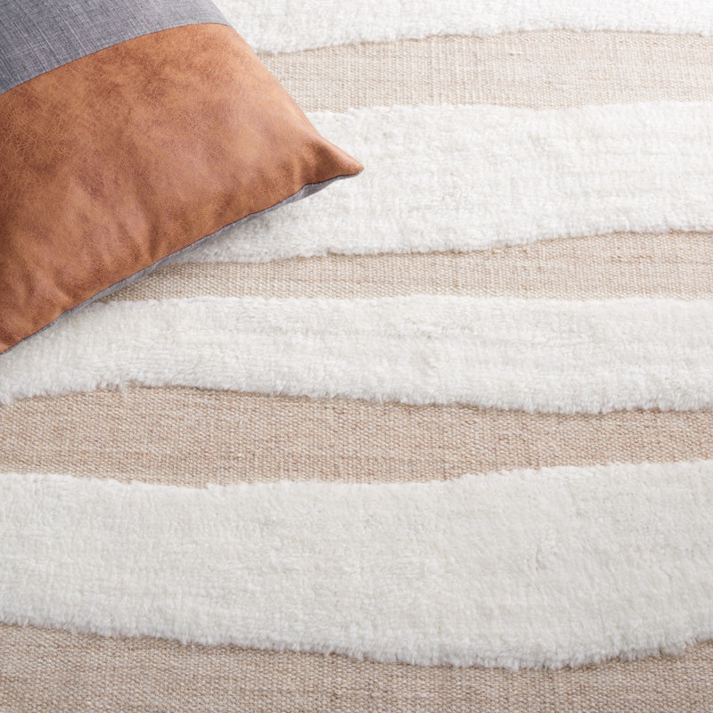 Brogun Abstract Handmade Flatweave Wool/Cotton Area Rug in Ivory/Beige, Runner 2'3" x 8'