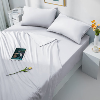 Laurne 200 Thread Count Microfiber Brushed Deep Fitted Bed Sheet