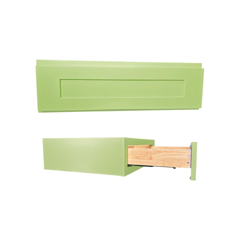 Crosse décorative en bois franc H 7,5 po, 24"