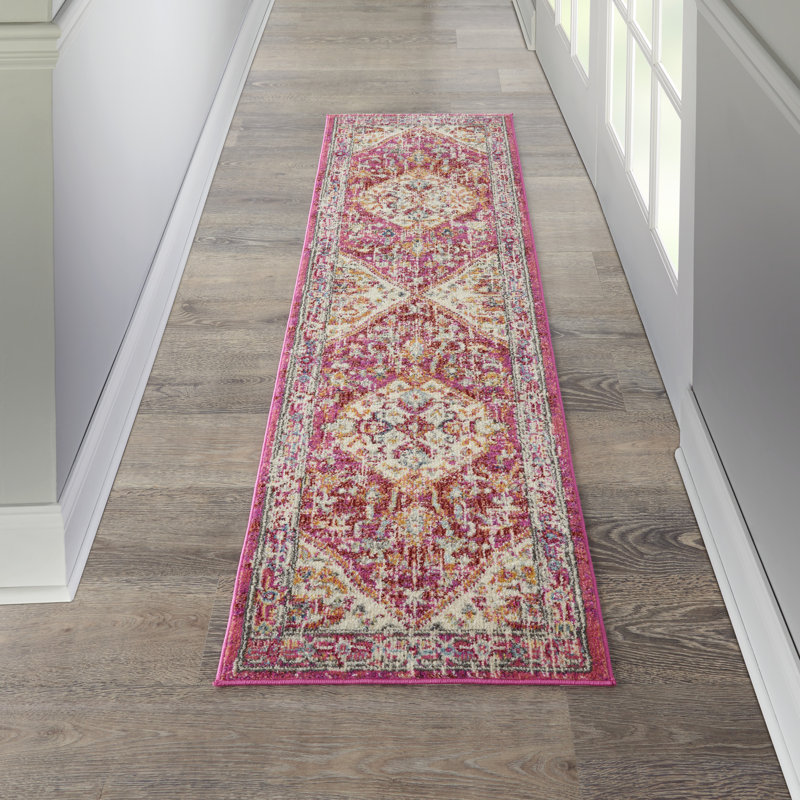 Tapis ivoire traditionnel Augusta, Tapis de couloir 2 pi 2 po x 7 pi 6 po
