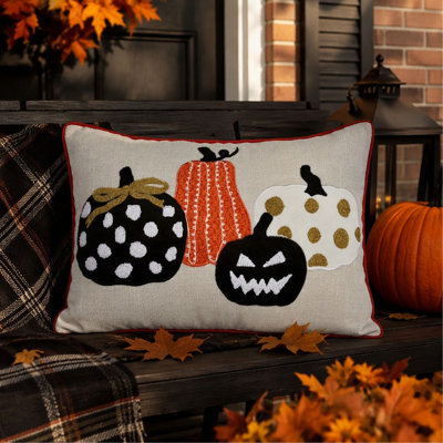 Coussin décoratif brodé d'Halloween avec motif citrouille et pois effrayants, housse de coussin en lin mélangé avec garniture pour la décoration d'automne