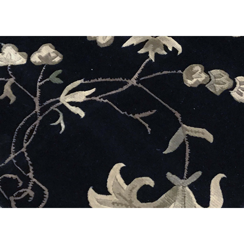 Hand-Knotted High-Quality Black and Ivory Runner