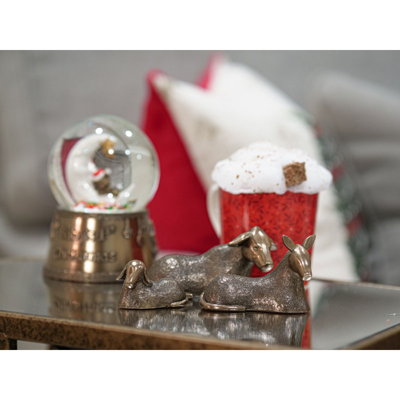 Christmas Figurines & Collectibles
