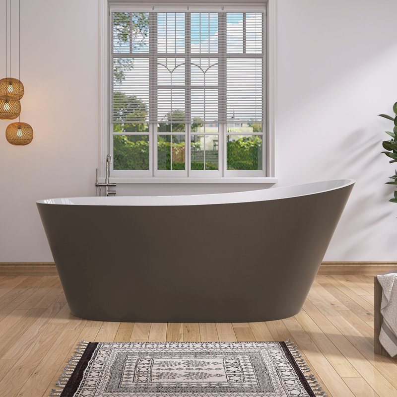 67 x 29.5 Bathtub