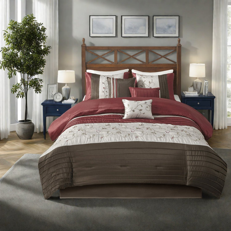 Ensemble de literie pour grand lit, polyester brodé confort moderne pour la maison
