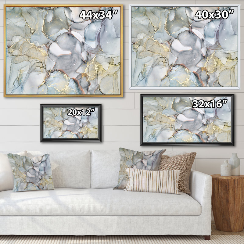 «Gray and Yellow Tender», impression sur toile, Cadre flottant doré, H 30 po x l 40 po x P 1,5 po