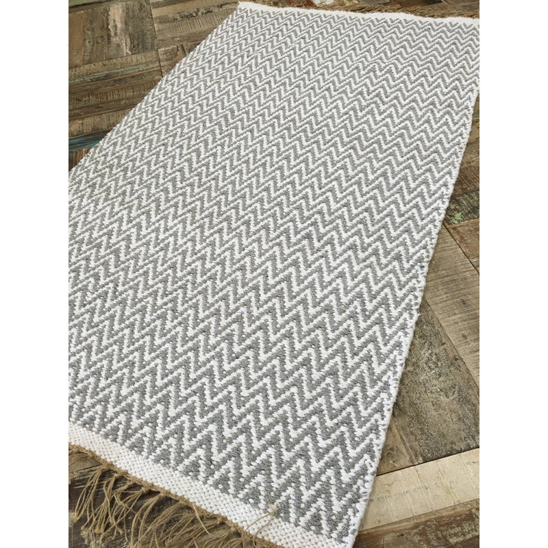 Eesa Chevron Cotton Hand Woven Area Rug, Rectangle 70 x 115cm