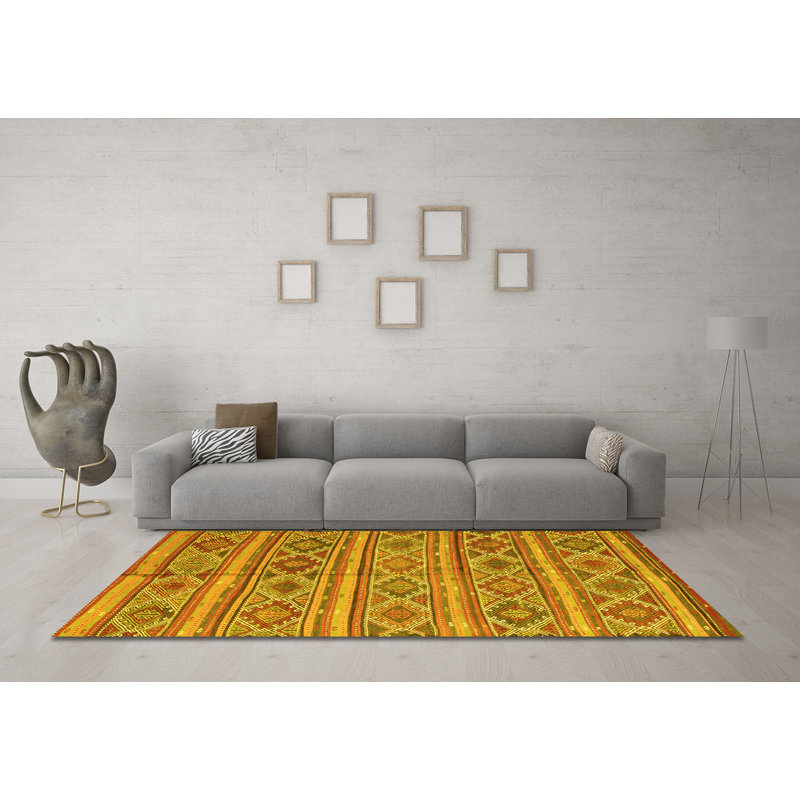Haoyang Washable Oriental Indoor Rug, Square 4'