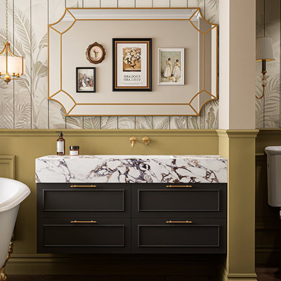 Armoire de salle de bain à la française