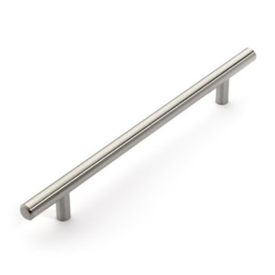 European 7" Center to Center Bar Pull