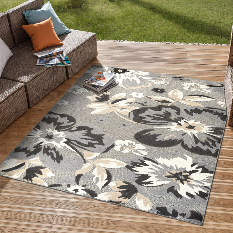 Floral Beige/Gray/Ivory Indoor & Outdoor Area Rug Gray, Square 6'7"