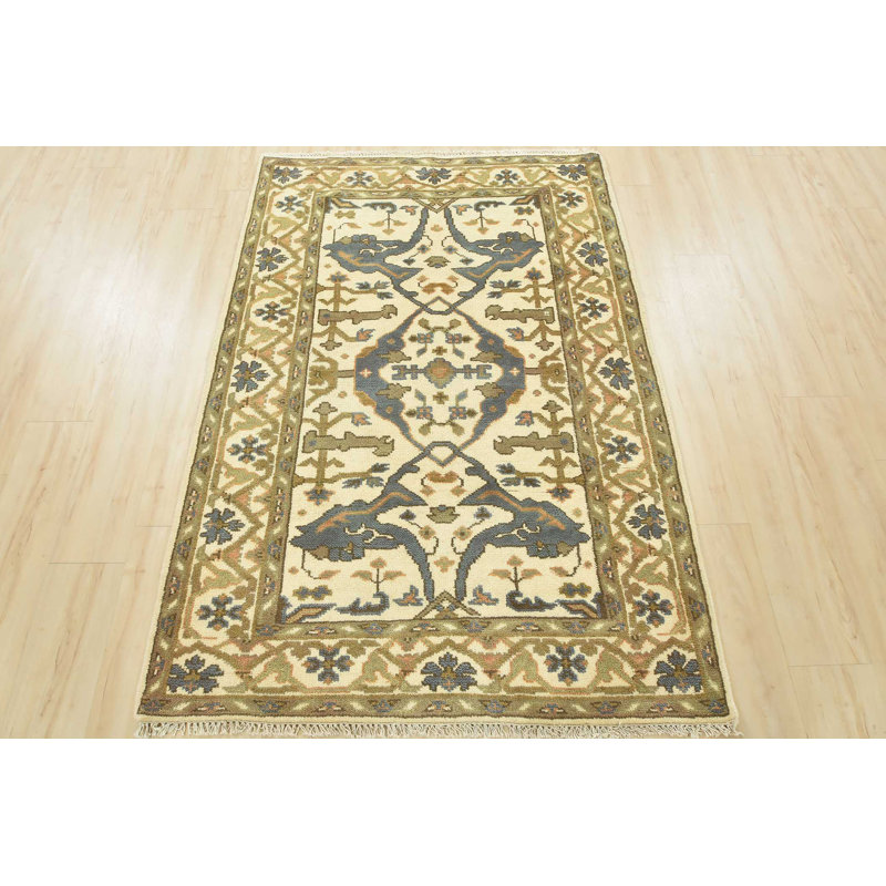 Tapis blanc en laine noué à la main de conception unique 4 pi 1 po x 6 pi