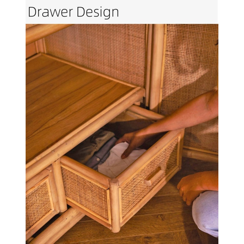 Armoire rétro en rotin