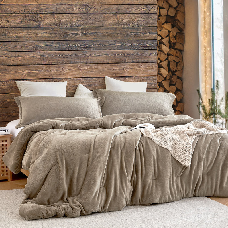 Me Sooo Comfy Coma Inducer Oversized Comforter Set, King Comforter + 2 Standard Shams, Brown