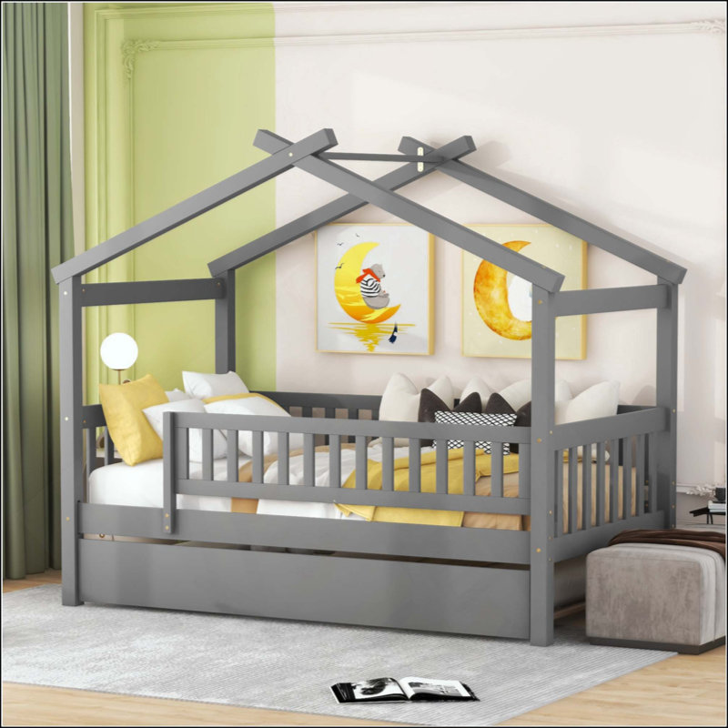Wooden House Bed with Trundle