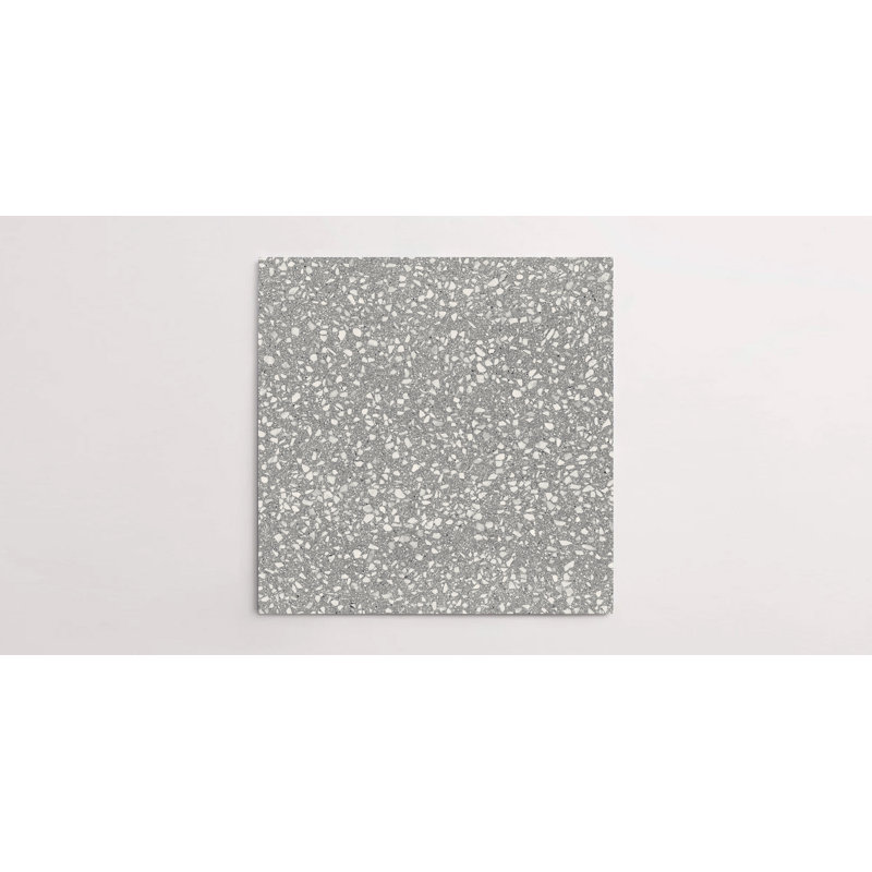 Blake Dark Gray Medium Chip
