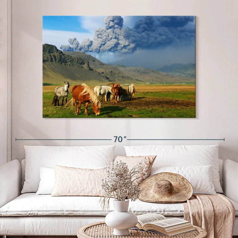 Brampt Icelandic Ponies, 34" H x 51" W