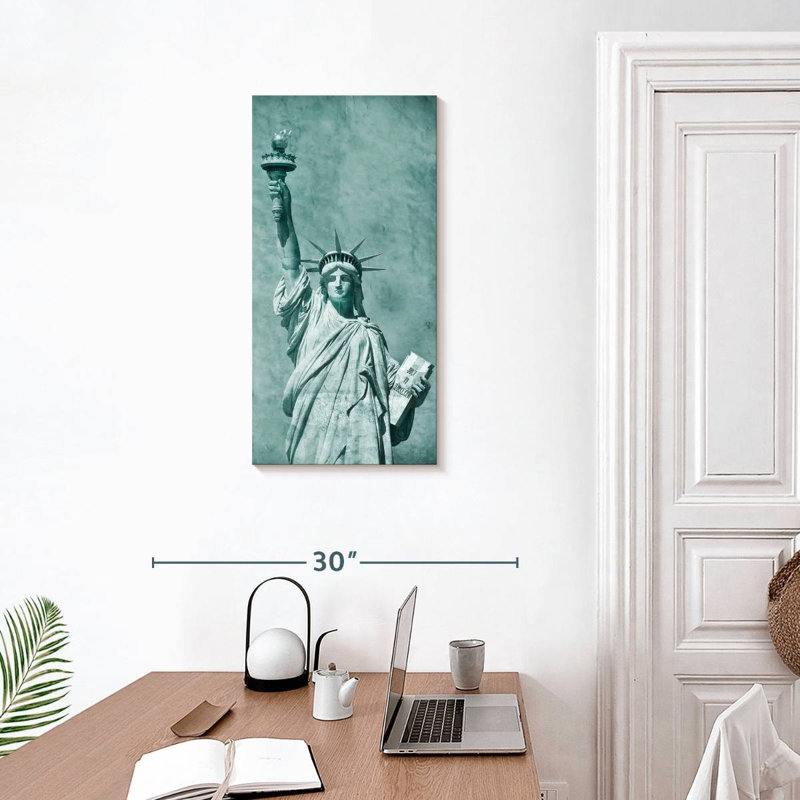 Statue rétro vintage Liberty, H 30 po x l 15 po