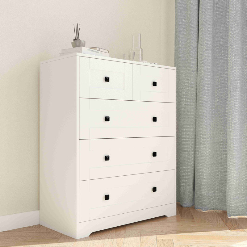 Commode à 5 tiroirs