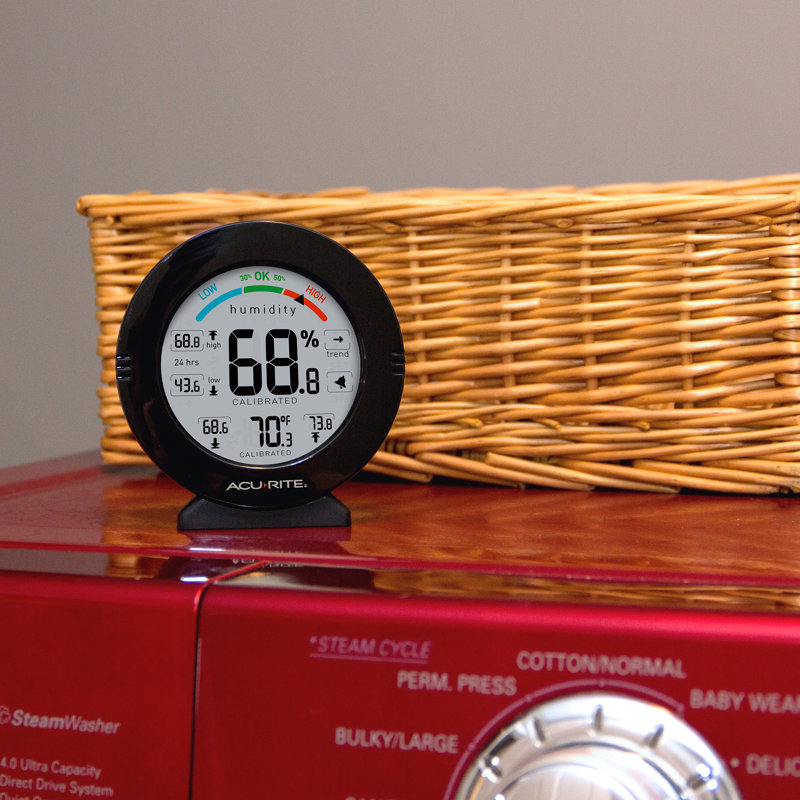 Moniteur de température et d'humidité pour l'intérieur AcuRite Pro Accuracy avec alarmes (01080M)