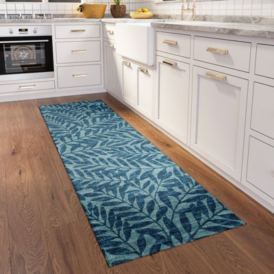 Eshana Chenille Washable Floral Indoor / Outdoor Rug