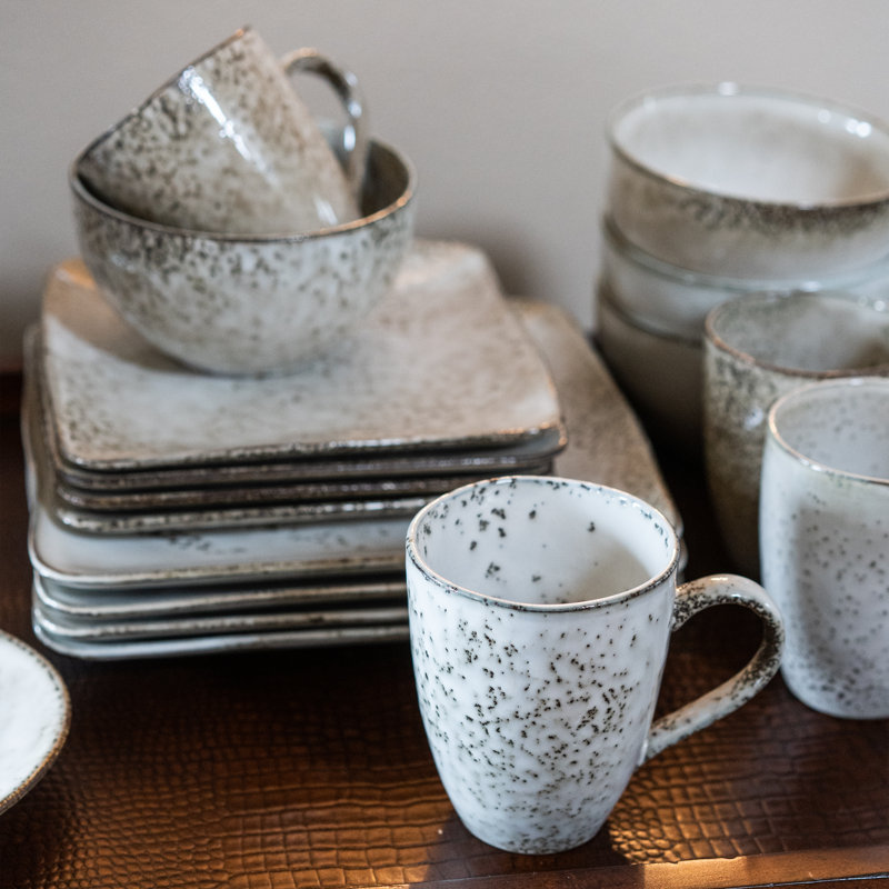Rustico Cream Glazed Ceramic Square Dinnerware Set, Service for 4