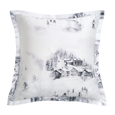 Taie décorative style chalet rustique à motif eucalyptus blanc et gris Ski Life, 27 x 27 po