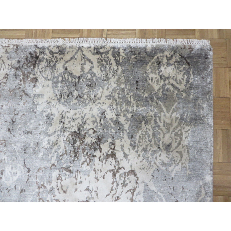 Tapis gris en laine et soie noué à la main Dereyon, Rectangle de 6 pi x 9 pi