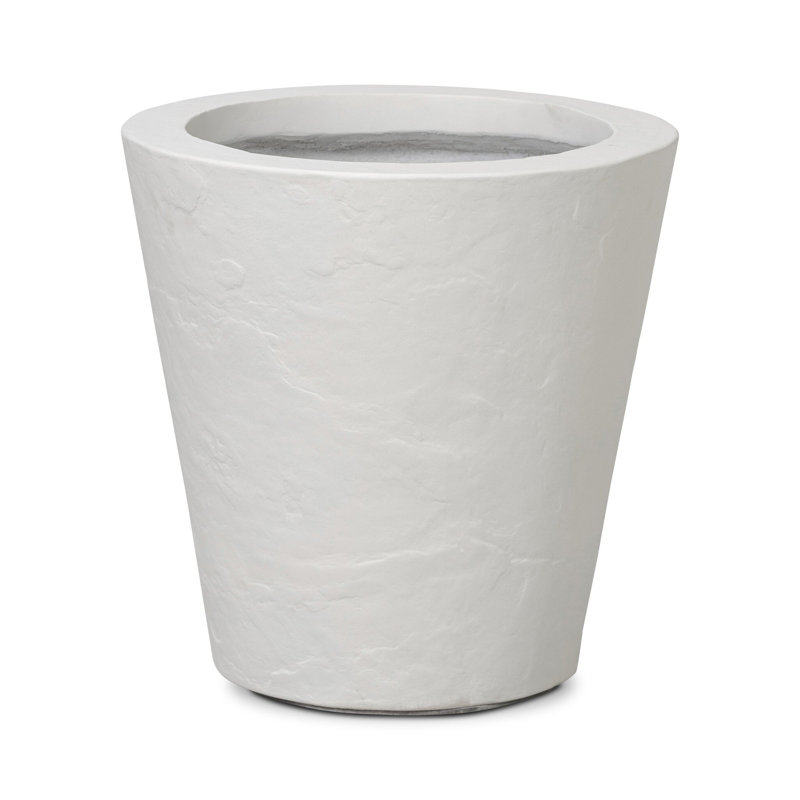 Suvi Concrete Planter, 18" H x 18" W x 18" D