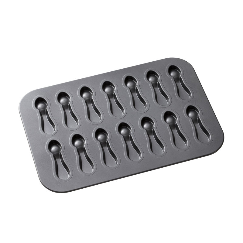 Chicago Metallic 14 Cup Non-Stick Carbon Steel Muffin Top Pan with Lid