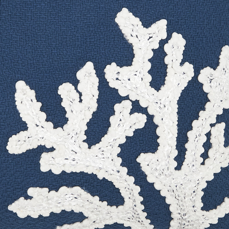 Coussin corail, Polyester