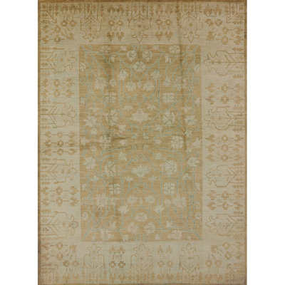 Tapis floral beige