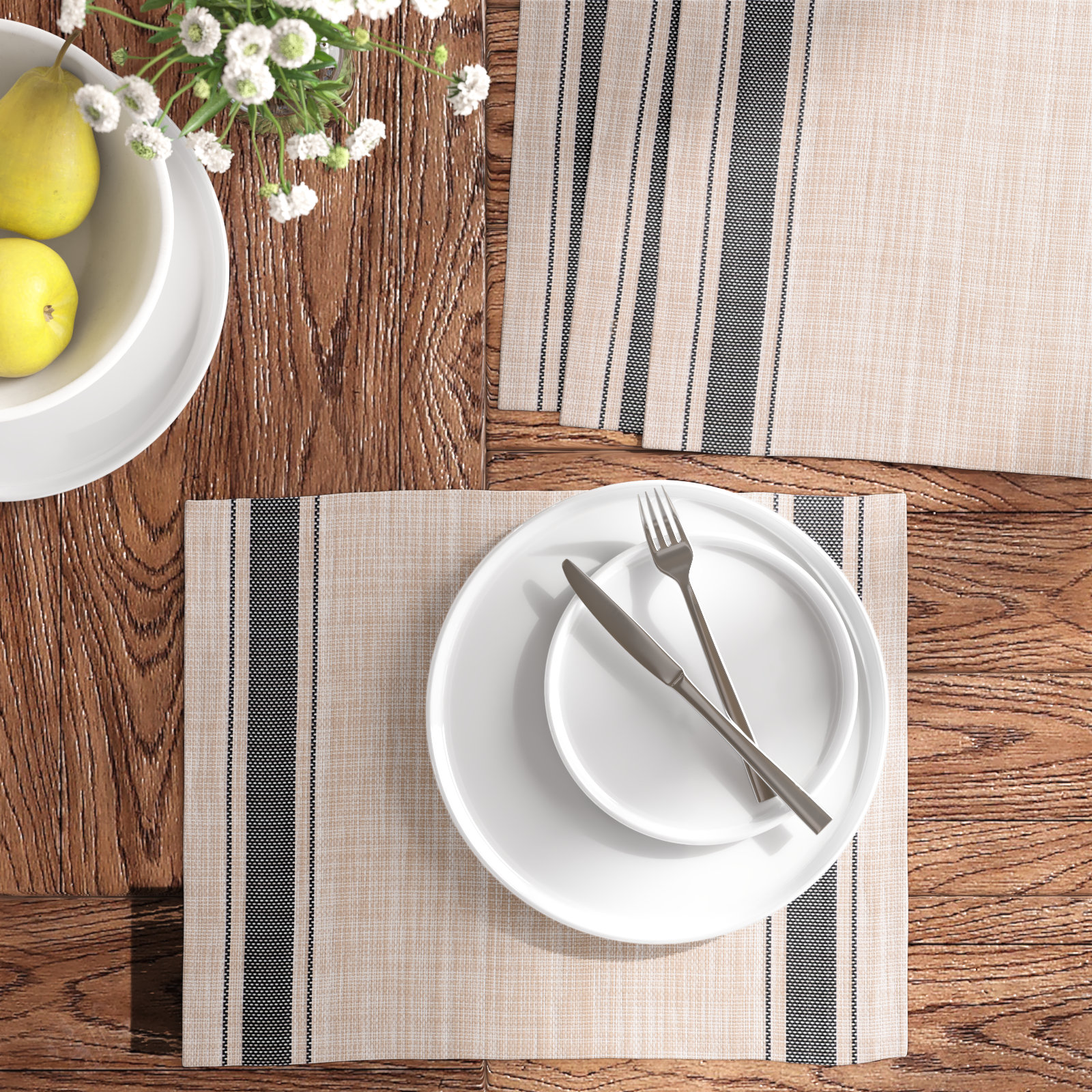 Rialta Stripe 17" Placemat, Beige/Black
